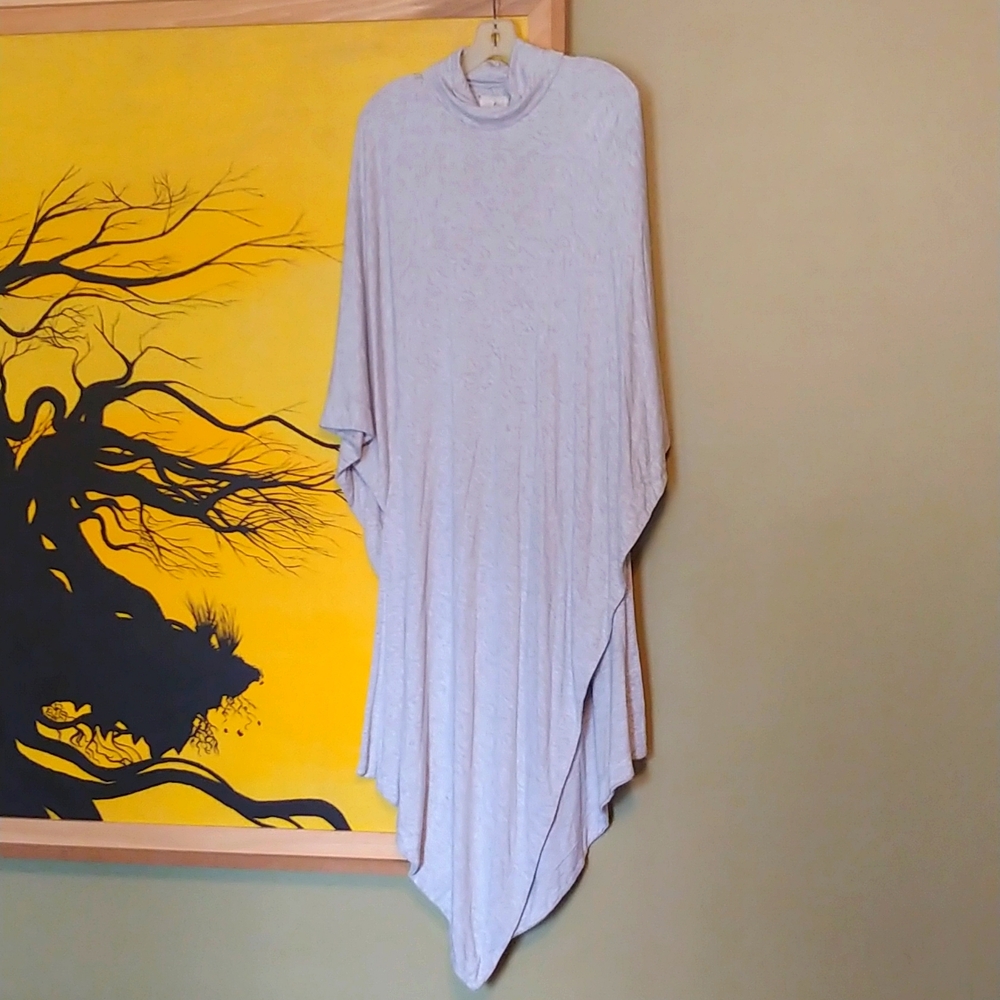 Dramatic Poncho